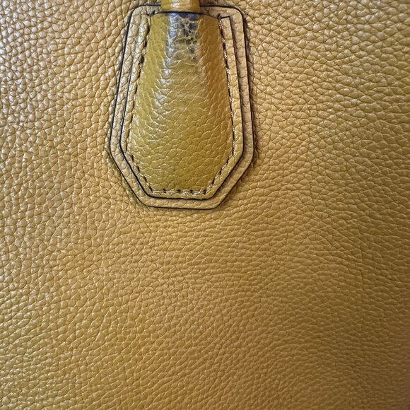 Michael Kors Mercer large pebbled leather tote bag in yellow - Picture 5 of 8